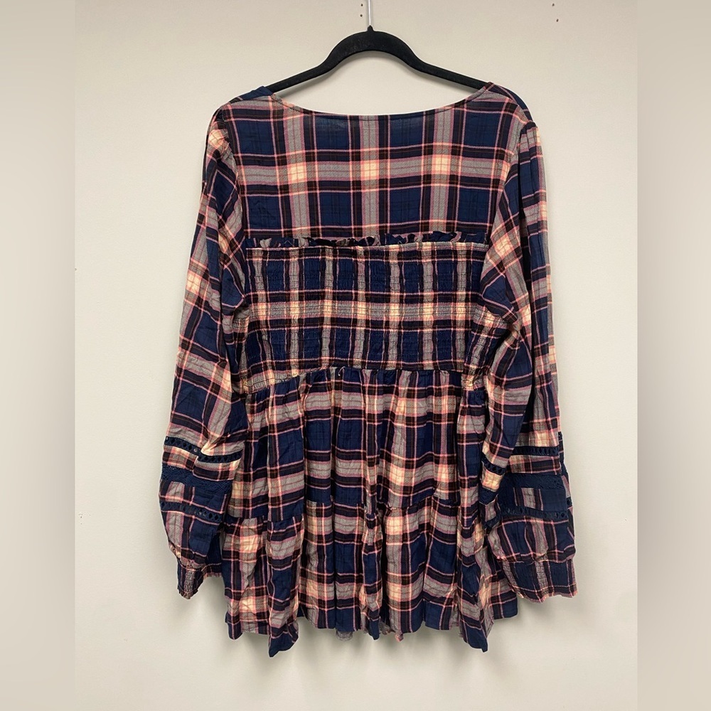 NWOT Torrid Babydoll Rayon Slub With Lace Inset Smocked Tiered Top Size 3 - Picture 9 of 13